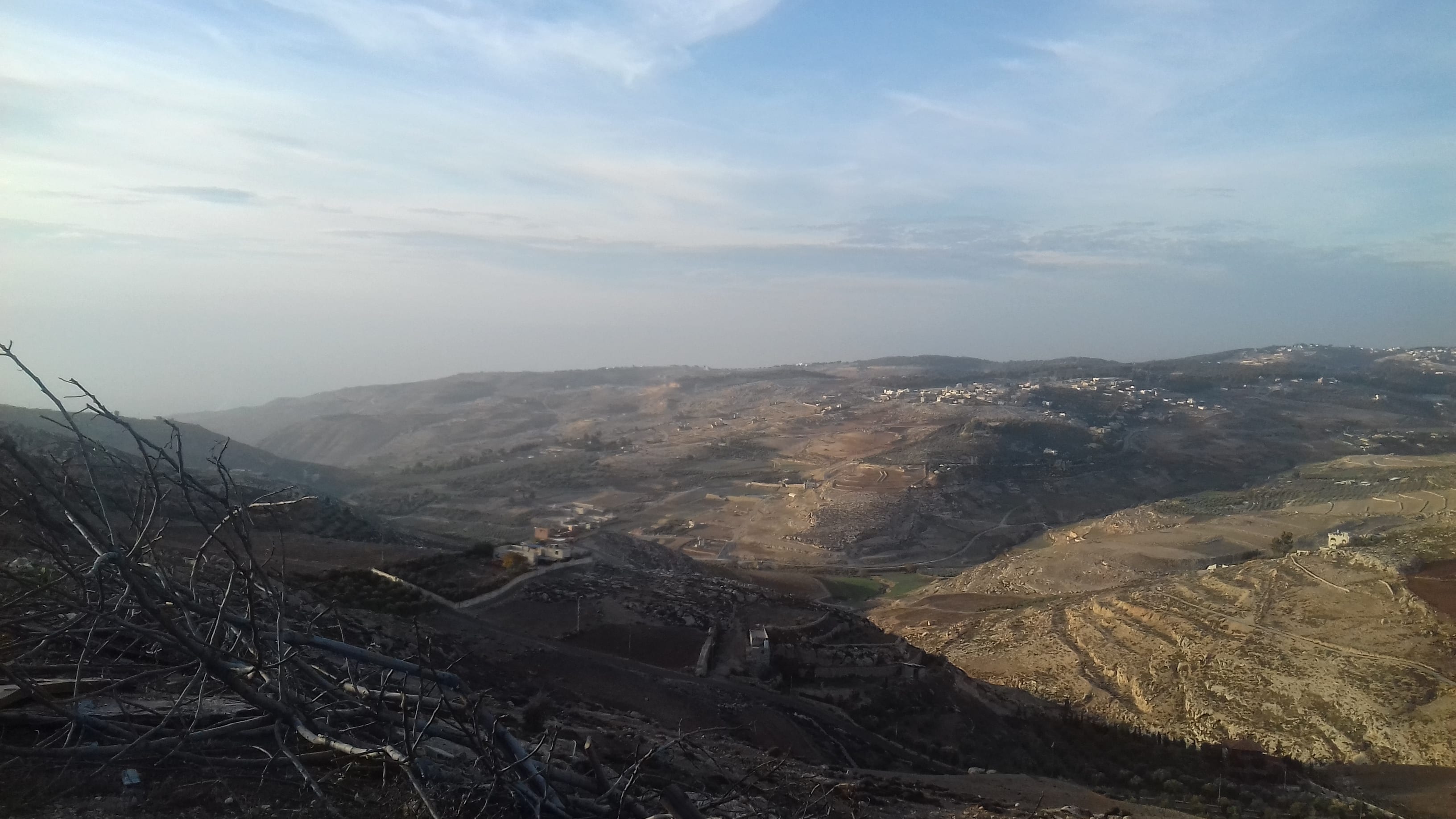 ارض للبيع 1659 م ناعور حسبان مقابل البلدية امكانية تقسيط جزء من الثمن
لا تنسَ أنك شاهدت هذا الإعلان في عنكبوت...