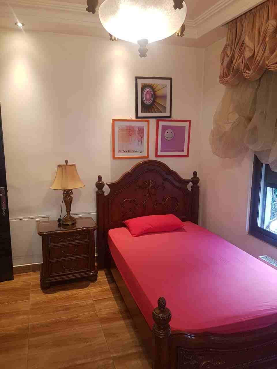 فيلااااا متلاصقة 800م في عبدون للبيع المستعجل بدااااعي السفر
لا تنسَ أنك شاهدت هذا الإعلان في عنكبوت...