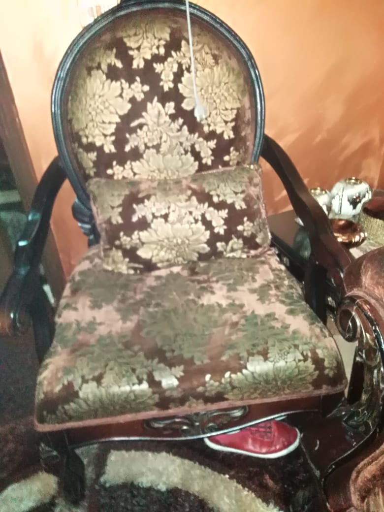 طقم كنب بحاله جيد جدا خزانه استعمال سنه تخت طابقين
لا تنسَ أنك شاهدت هذا الإعلان في عنكبوت
لل...