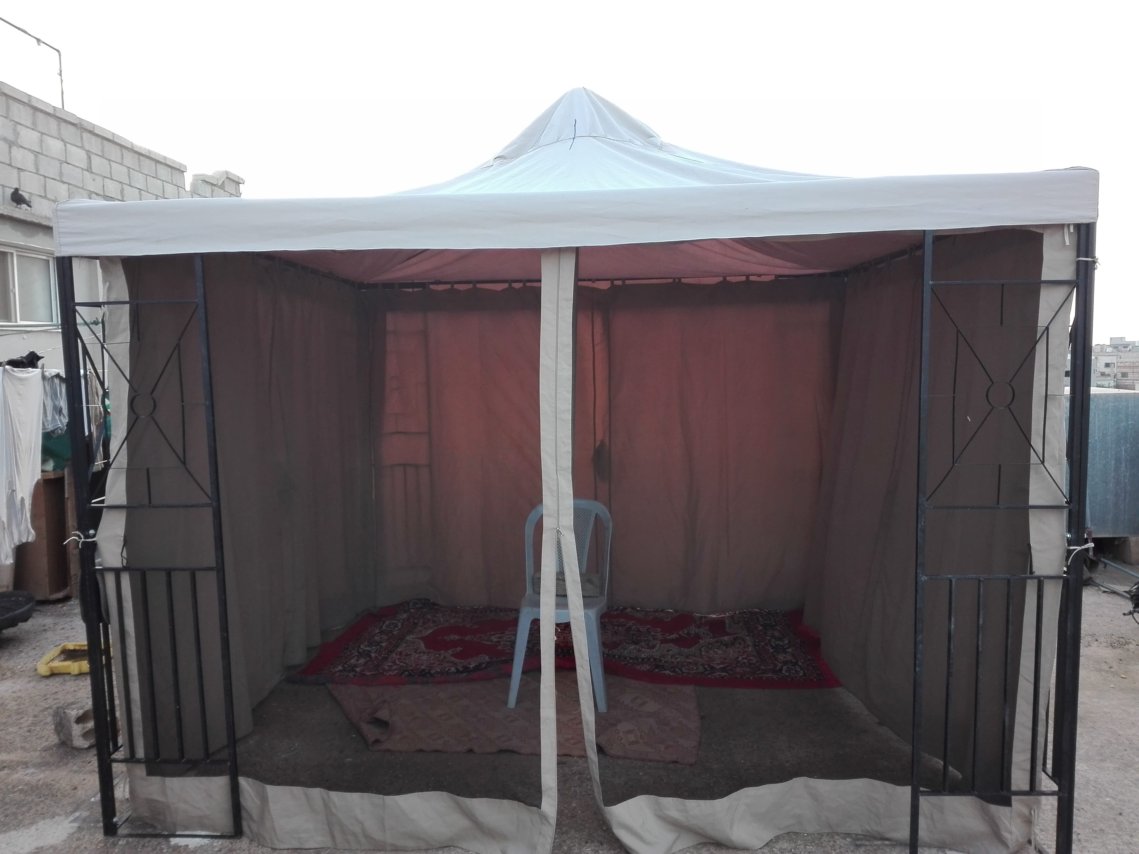 خيمه خليجيه
لا تنسَ أنك شاهدت هذا الإعلان في عنكبوت
خيمه خليجيه
جناب وسقف حديد
سهله الفك وا...