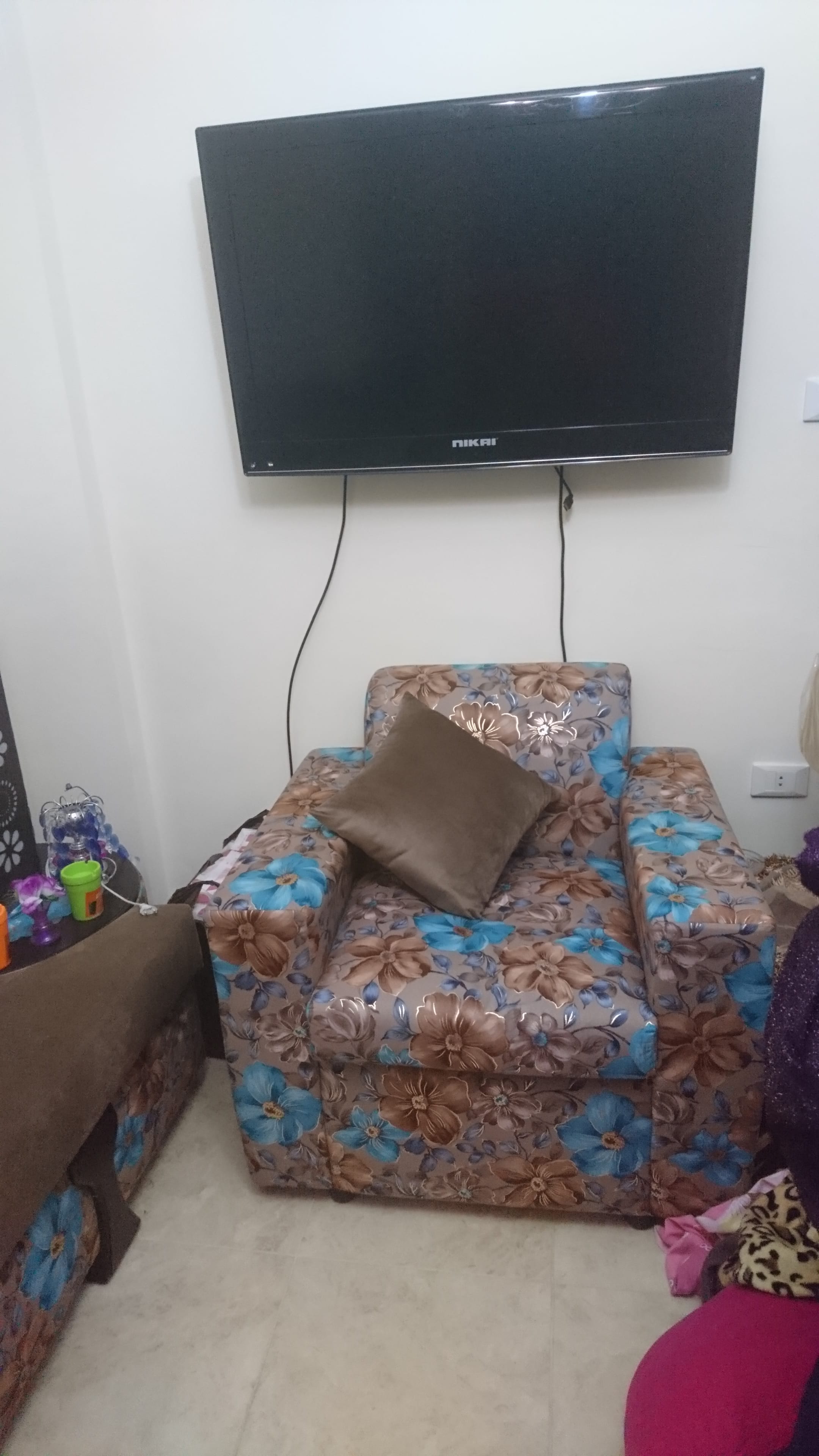 كنب صالون للبيع باسعار مناسبه
لا تنسَ أنك شاهدت هذا الإعلان في عنكبوت
عفش بيت كامل شبه جديد ل...
