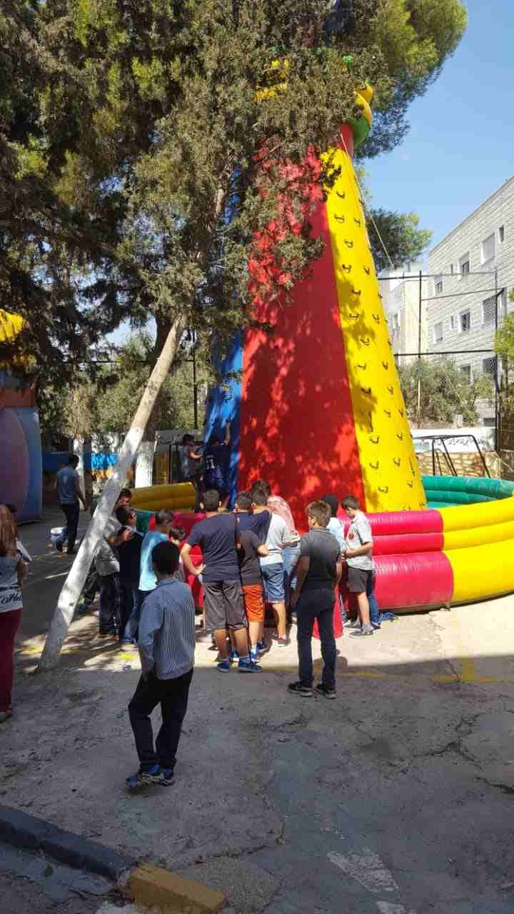 بيع العاب نفخ بيع مرة واحده
لا تنسَ أنك شاهدت هذا الإعلان في عنكبوت
للبيع سحاسيل نطاطات متاهات
بر...