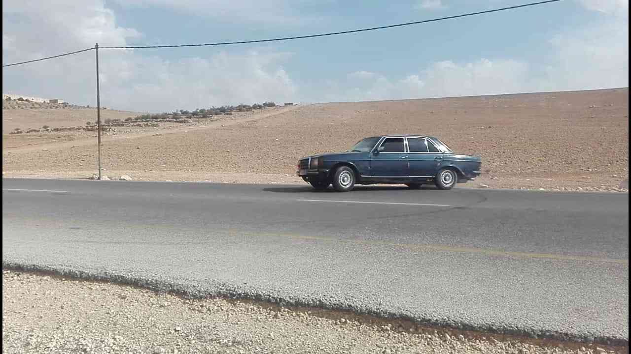 لف 1500 او بدل
لا تنسَ أنك شاهدت هذا الإعلان في عنكبوت
مرسيدس لف موديل 80 متور بطه 23 منتهي...