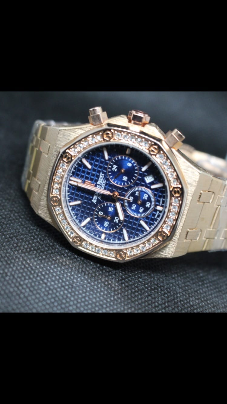 AP, Houblt , RM , Britling , Armani ,7fraiday
لا تنسَ أنك شاهدت هذا الإعلان في عنكبوت
تشكيله...