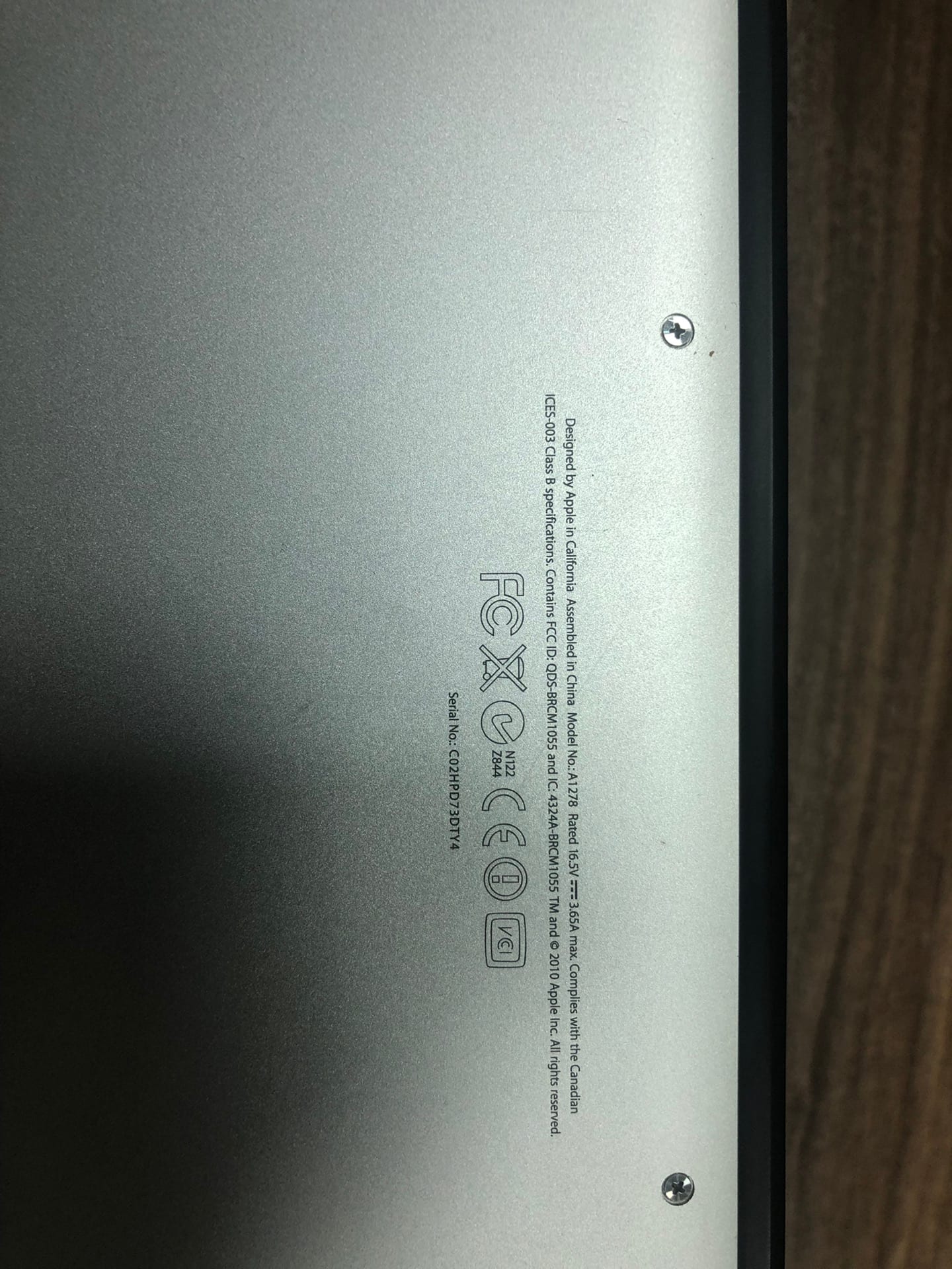 macbook pro 2012
لا تنسَ أنك شاهدت هذا الإعلان في عنكبوت
intel core i7
ram 8gb
hard 750 gb...