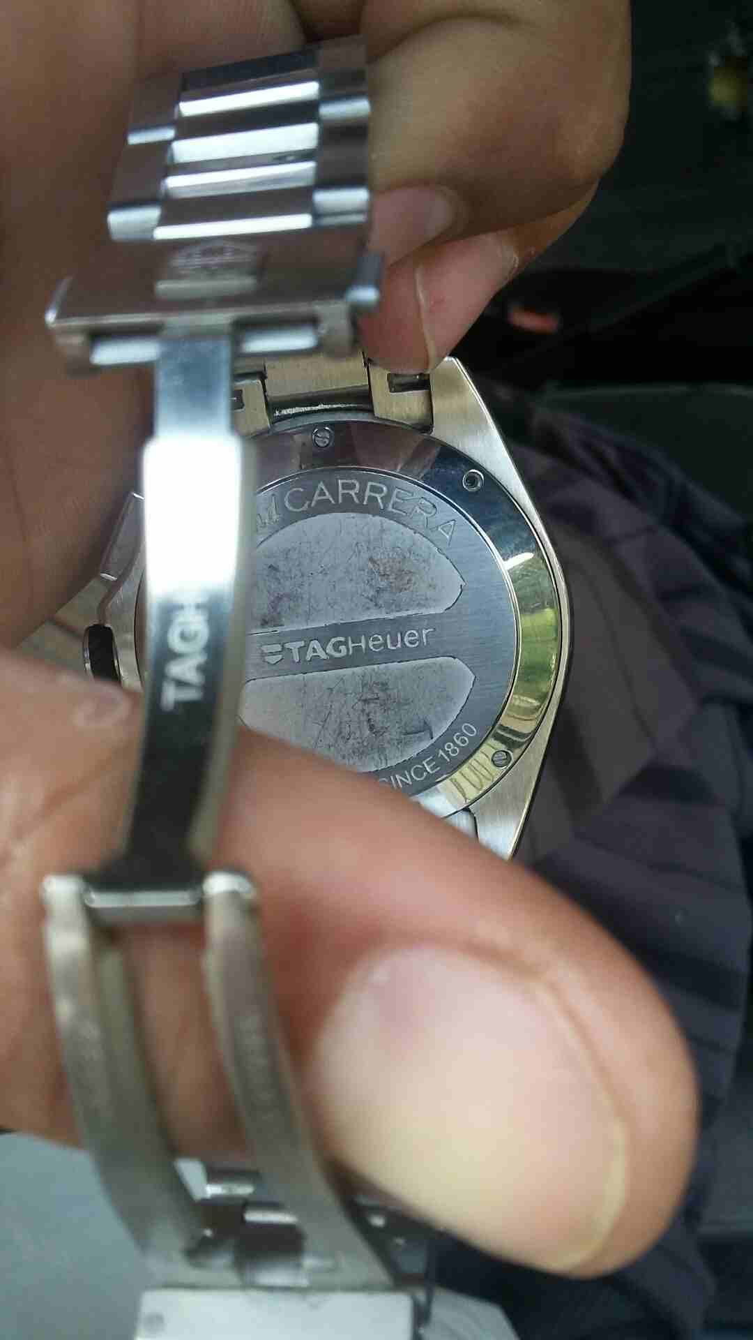 تاج هيوير كاريرا نظيفة جدا ماستر كوبي هاي كوبي tag heuer
لا تنسَ أنك شاهدت هذا الإعلان في عنكبوت...