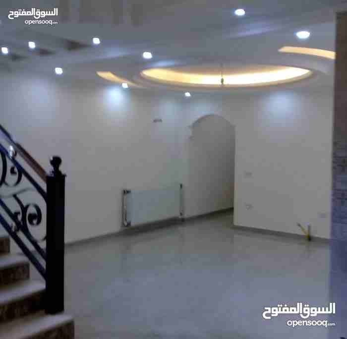 خلدا شقه دوبلكس ارضي مع اول مميزه210م
لا تنسَ أنك شاهدت هذا الإعلان في عنكبوت
خلدا شقه ارضيه على...