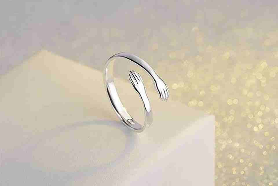 شروة اكسسوارات 400 قطعه ب 200 دينار ....اطقم خواتم وحلوق و سناسيل واساور
لا تنسَ أنك شاهدت هذا الإعلان في عنكبوت...