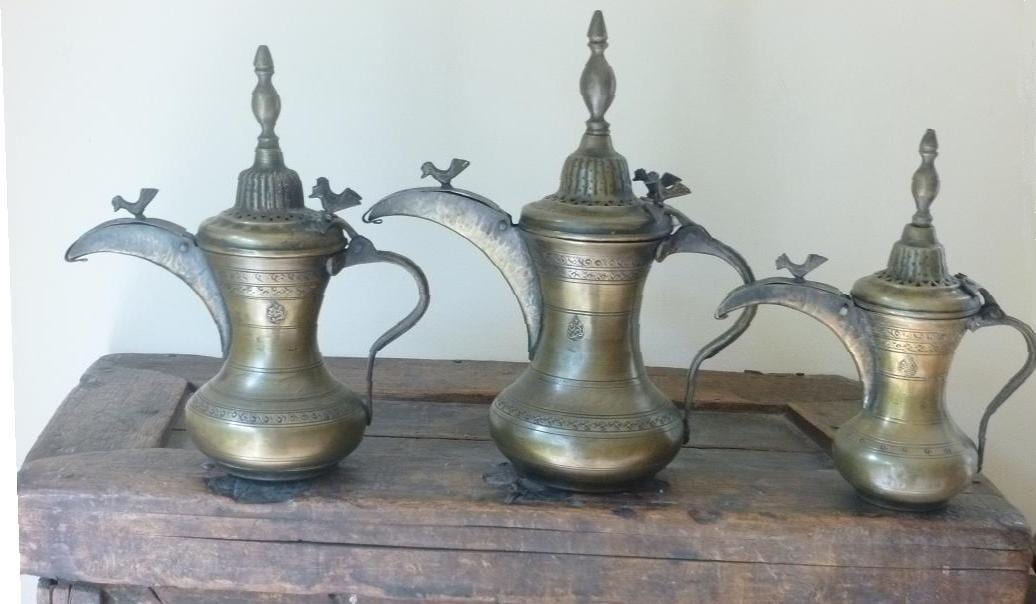 Vintage , Antique and More - مجموعة منوعة من التحف والانتيكا والتراث القديم والن
لا تنسَ أنك شاهدت هذا الإعلان في عنكبوت...