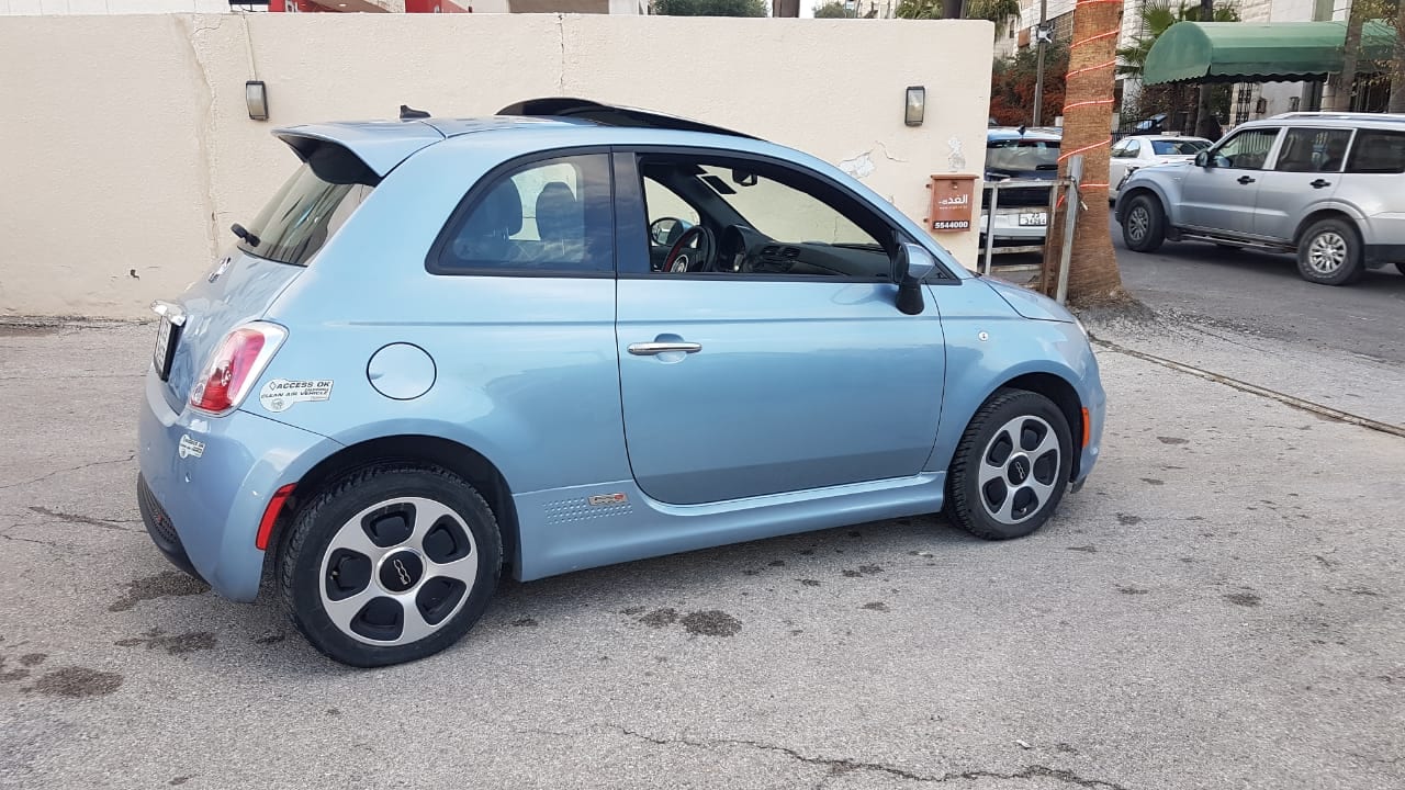 2015 FIAT 500E BASE بانوراما
لا تنسَ أنك شاهدت هذا الإعلان في عنكبوت
2015 FIAT 500E بانوراما...