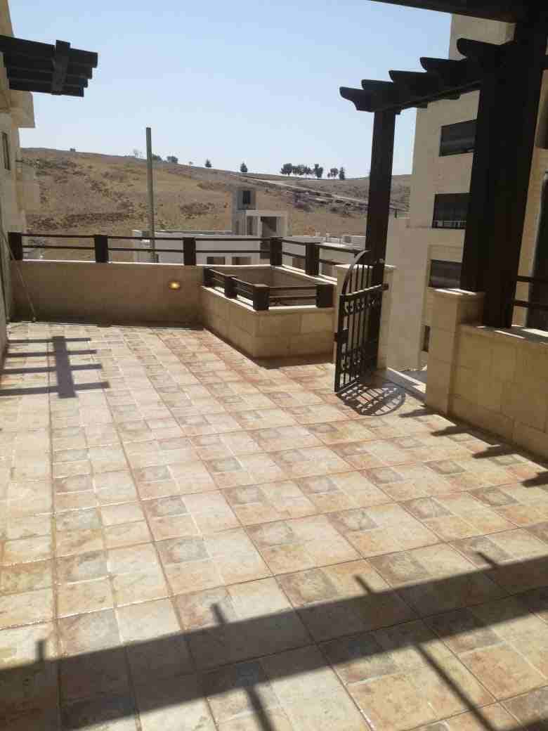 ديرغبار شقه ارضيه لم تسكن 330م حديقه 200م
لا تنسَ أنك شاهدت هذا الإعلان في عنكبوت
#شقه فاخره أرض...