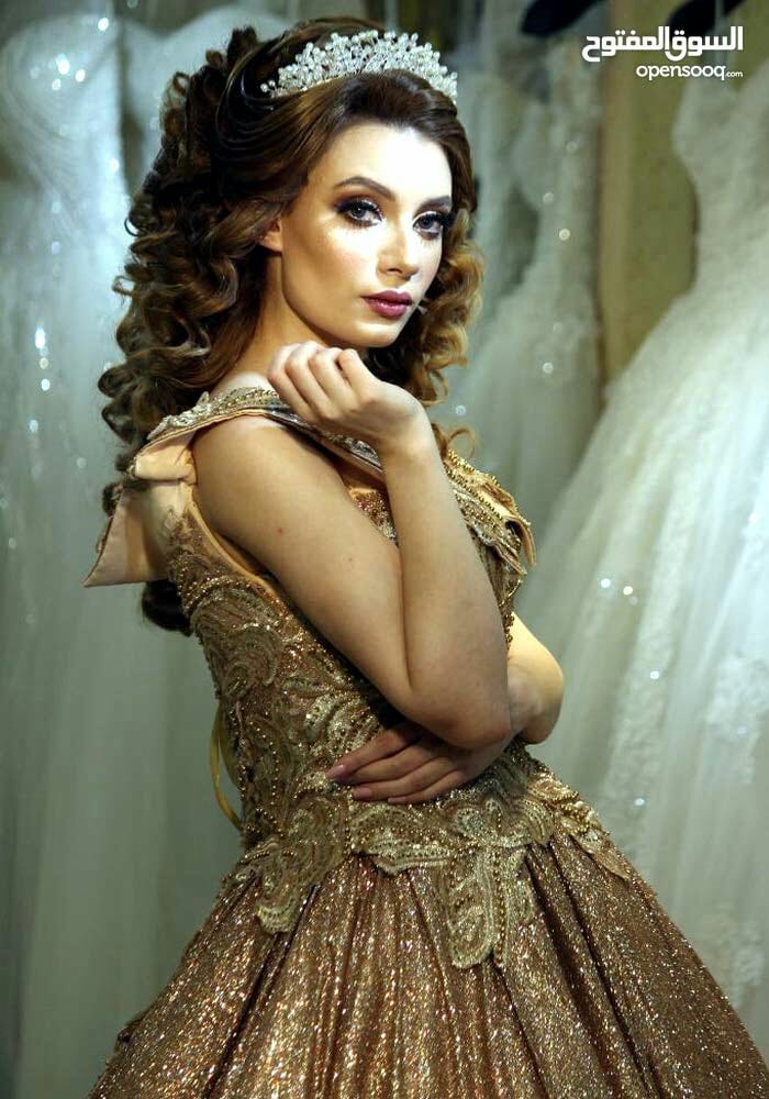 عروض الصالون والبدلات والسهرات في الزرقاء…
لا تنسَ أنك شاهدت هذا الإعلان في عنكبوت
فسا...