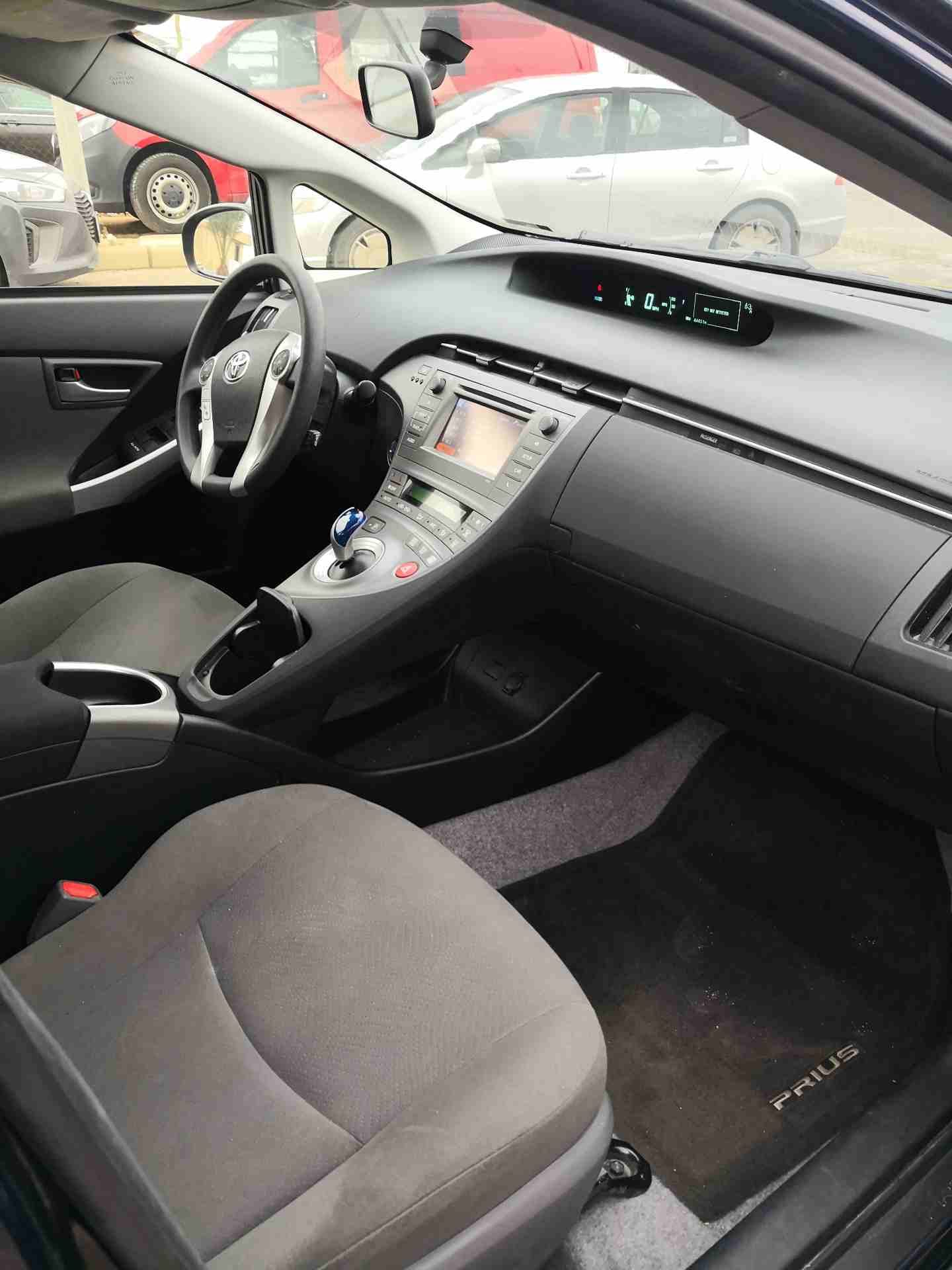 تويوتا بريوس 2015 - 7 جيد
لا تنسَ أنك شاهدت هذا الإعلان في عنكبوت
Toyota Prius 2015
تويوتا بريوس...