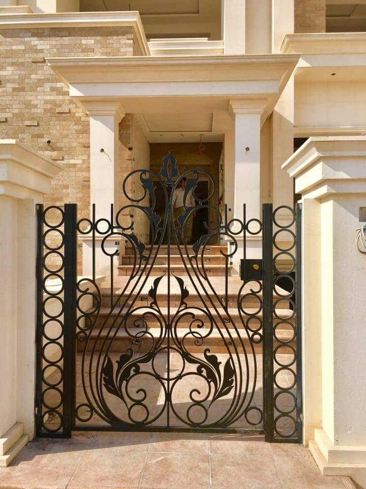 حداد لكافة أعمال الحدادة
لا تنسَ أنك شاهدت هذا الإعلان في عنكبوت
حداد لكافة أعمال الحدادة وتف...