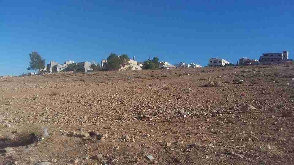 الأردن - الزرقاء
قطعة ارض في جريبا - قرب مسجد التوحيد
القرية: جريبا
حوض: مذبح البعير
المساحة: 445م
الموقع: تبعد 130م عن مسجد التوحيد، 950م عن طريق ياجوز
التصنيف: سكن ج
واجهة على شارعين 26م، 16م...