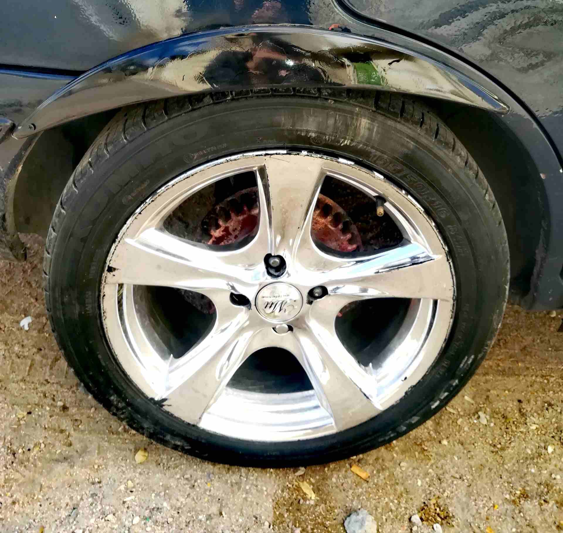جنط هامان 16 عريض للبيع
لا تنسَ أنك شاهدت هذا الإعلان في عنكبوت
جنط هامان 16 عريض للبيع...