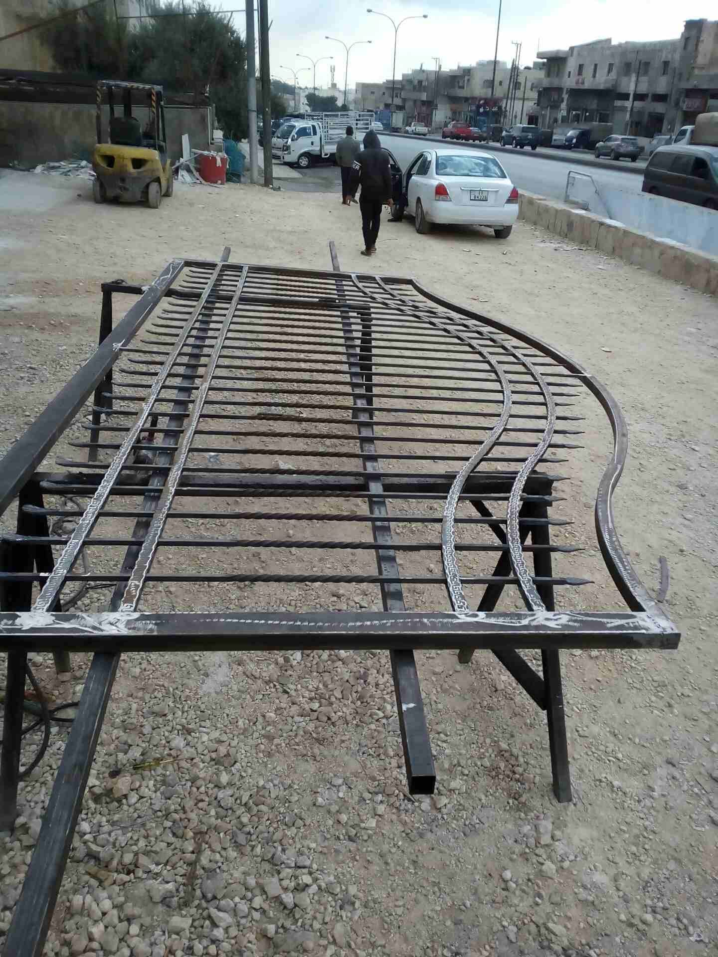 حداده عامه كرميد براغولا
لا تنسَ أنك شاهدت هذا الإعلان في عنكبوت
دربزينات حمايات ابواب براغولا...