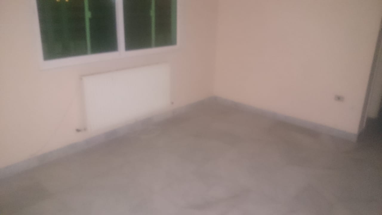 شقه فارغه للبيع في الجاردنز
لا تنسَ أنك شاهدت هذا الإعلان في عنكبوت
3 نوم 3 حمامات 1 ماستر صا...