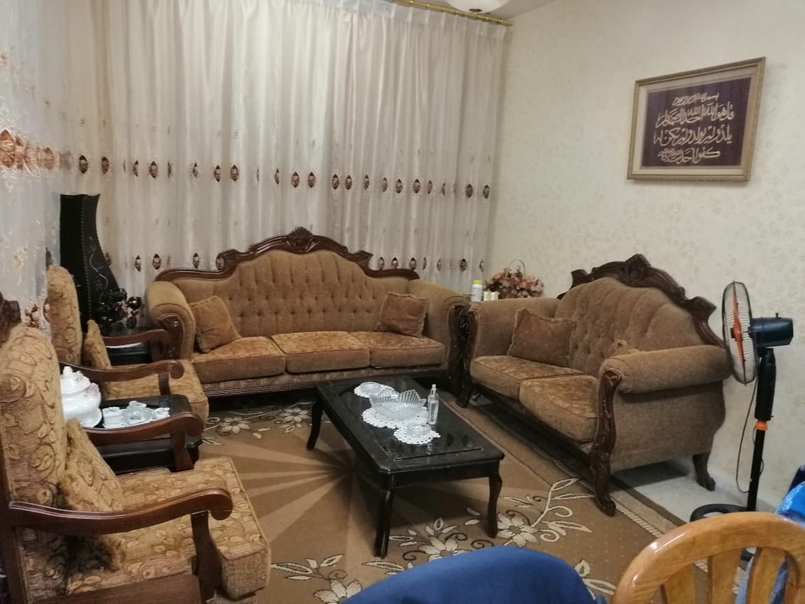 طقم كنب طقم طربيزات
لا تنسَ أنك شاهدت هذا الإعلان في عنكبوت
طقم كنب مستعمل سبع مقاعد بحالة...