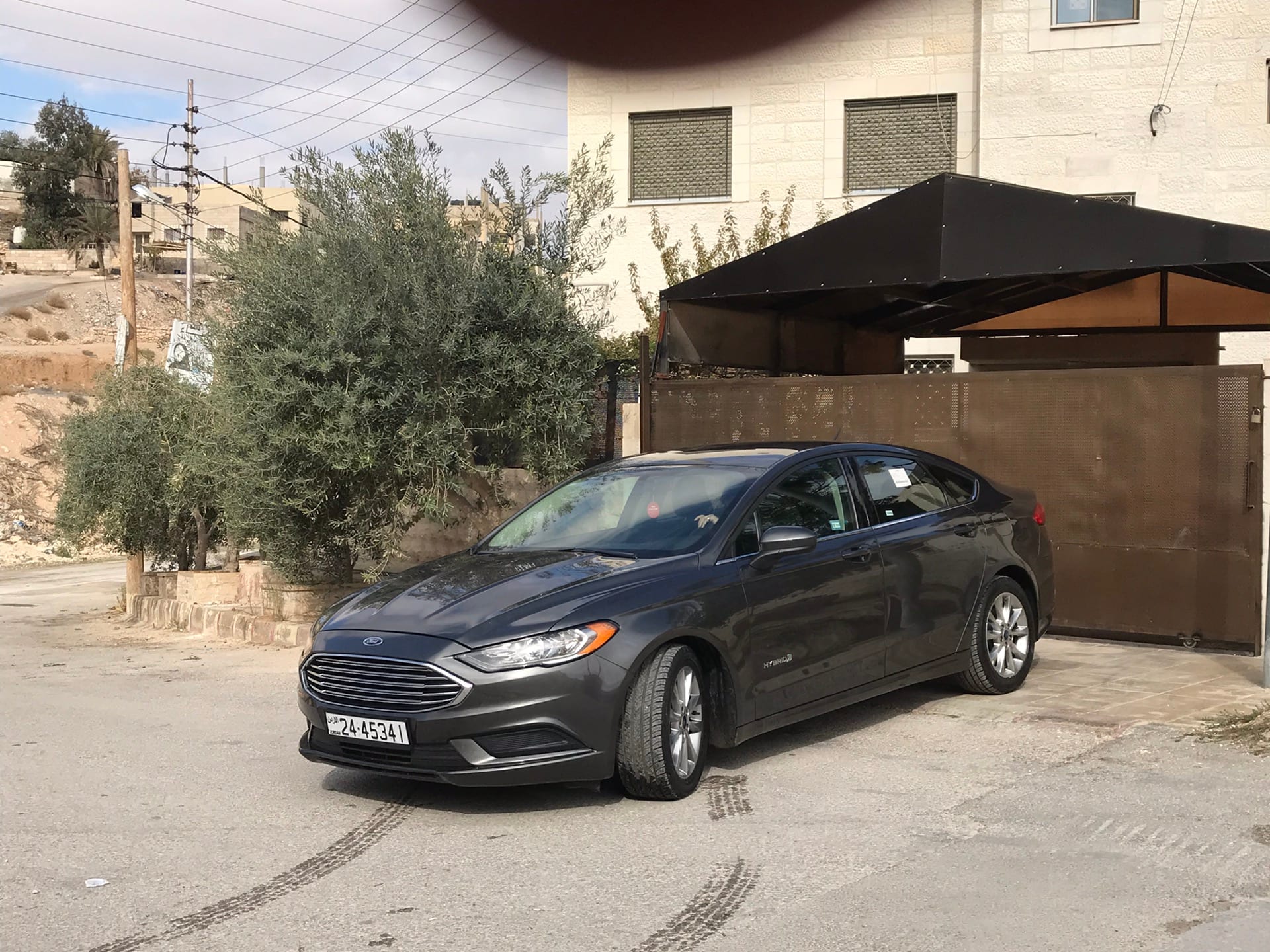 فورد فيوجنSE 2017 هايبريد فحص كامل كلين تايتل جمرك جديد
لا تنسَ أنك شاهدت هذا الإعلان في عنكبوت...