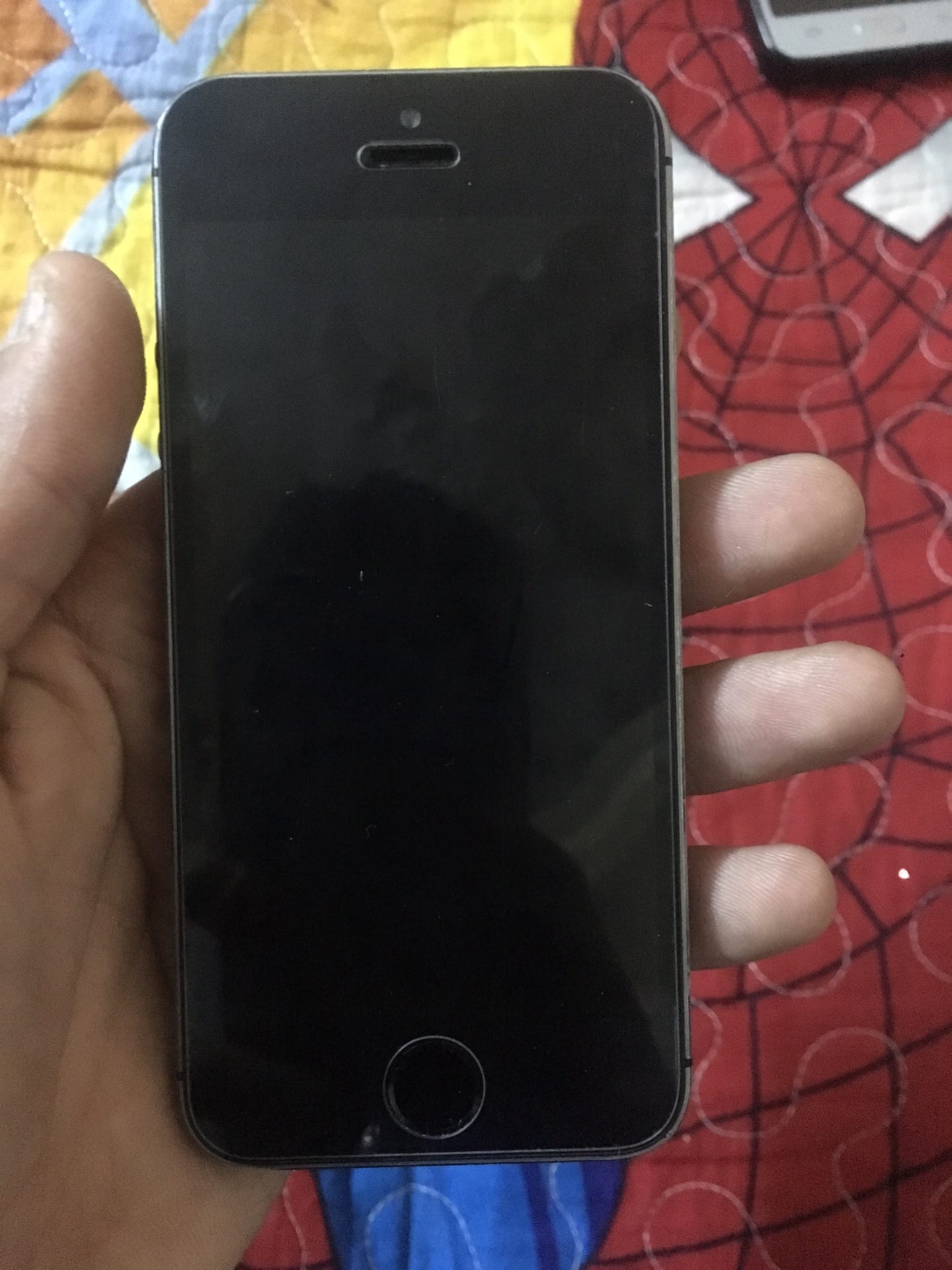 I phone (5s) بصمة
لا تنسَ أنك شاهدت هذا الإعلان في عنكبوت
الجهاز ما شاء الله شغال مية المية 1...