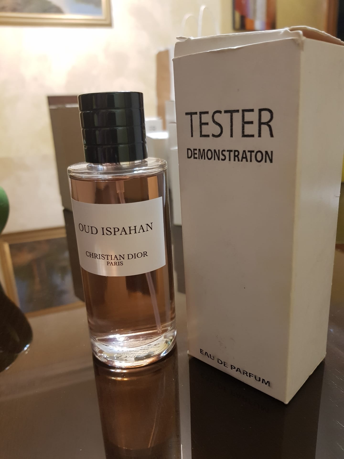 وصل حديثا اجود وافخم انواع العطور الفرنسيه والامريكيه(تستر) اصلي
لا تنسَ أنك شاهدت هذا الإعلان في عنكبوت...
