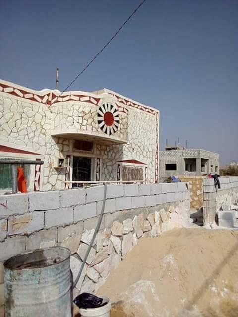 لتركيب الشحف وتكحيل الحجر وبناء الشلالات والنوافير
لا تنسَ أنك شاهدت هذا الإعلان في عنكبوت
أج...