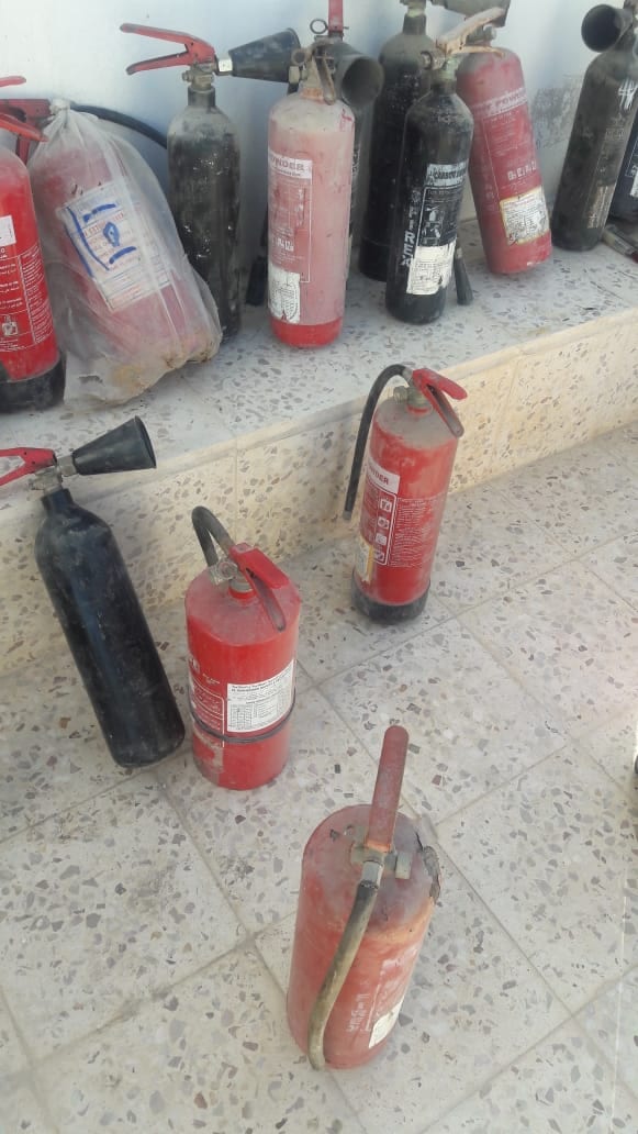 طفايات حريق
لا تنسَ أنك شاهدت هذا الإعلان في عنكبوت
طفايات حريق متنوعه الحجم والنوع
بحاجه لت...