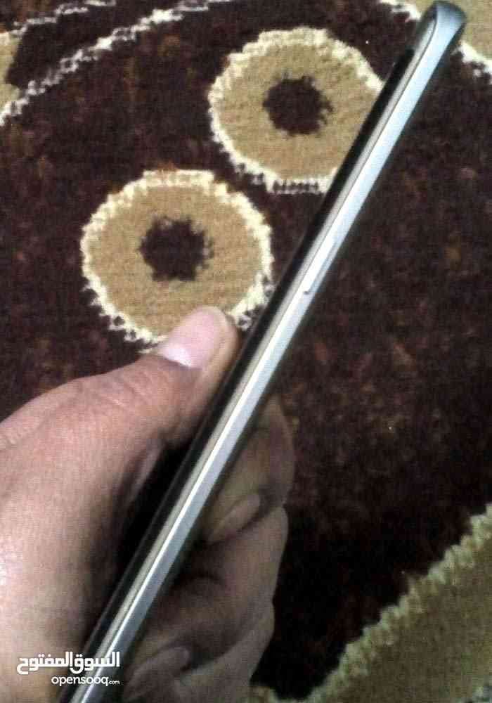 S7 Edge للبدل فقط
لا تنسَ أنك شاهدت هذا الإعلان في عنكبوت
سامسونج S7 edge لون ذهبي
ولا خدش ف...