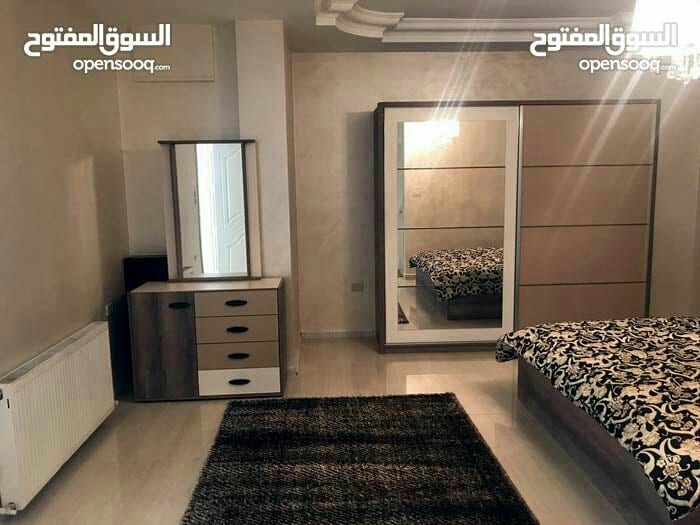 شقة ارضية مفروشة للايجار في موقع مميز بين عبدون والصويفيه وديرغبار بأفضل الاسعار
لا تنسَ أنك شاهدت هذا الإعلان في عنكبوت...