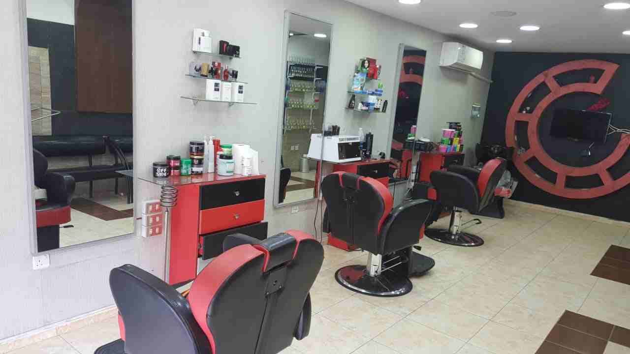 عدت صالون رجالي للبيع
لا تنسَ أنك شاهدت هذا الإعلان في عنكبوت
عدت صالون رجالي للبيع.......