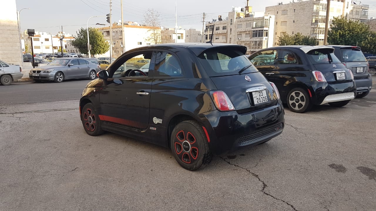 2015موديل FIAT 500E
لا تنسَ أنك شاهدت هذا الإعلان في عنكبوت
2015 fiat 500e سبوربكج
فيات كهرب...