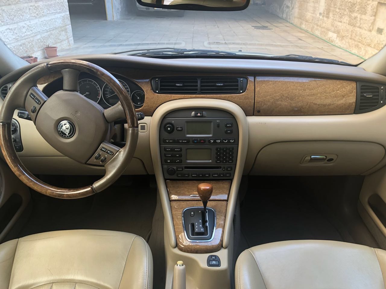 Jaguar X-type 2008 in mint condition
لا تنسَ أنك شاهدت هذا الإعلان في عنكبوت
Beautiful car wi...