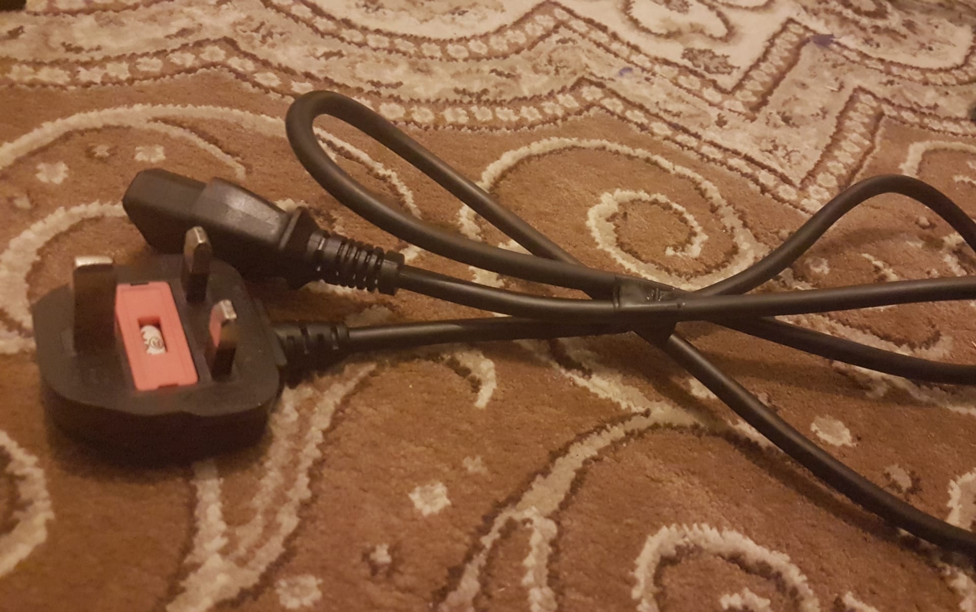 xbox one للبيع بسعر مغري
لا تنسَ أنك شاهدت هذا الإعلان في عنكبوت
بحالة جيدة
4 العاب forza ho...