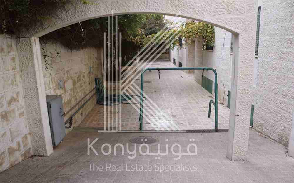 عمارة تجارية للبيع في منطقة الدوار الثالث
لا تنسَ أنك شاهدت هذا الإعلان في عنكبوت
عمارة سكنية في...