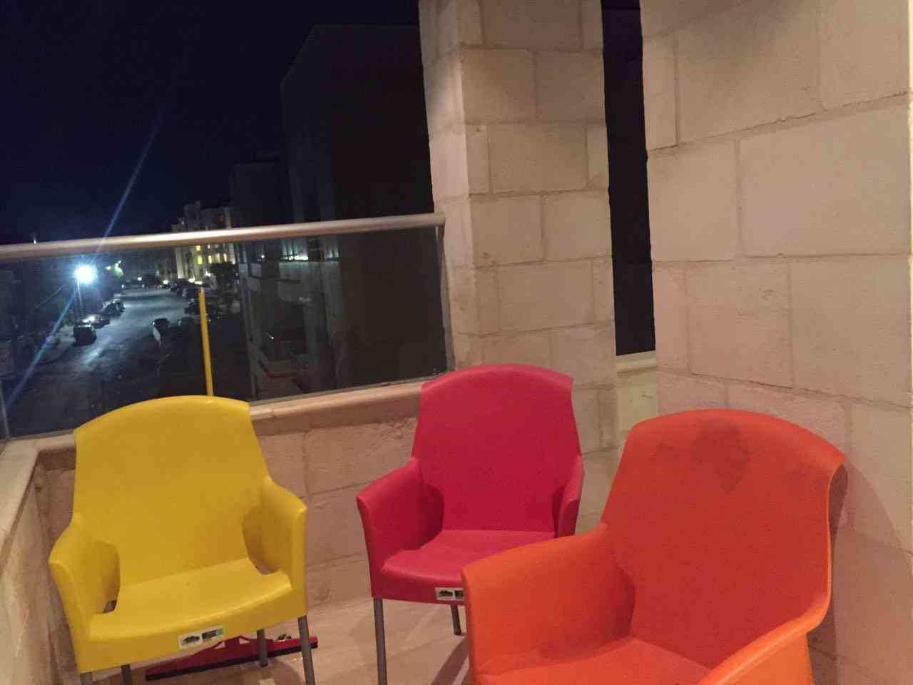 شقة في خلدا قرب اكاديميه عمان مطله على دابوق
لا تنسَ أنك شاهدت هذا الإعلان في عنكبوت
4نوم و4ح...