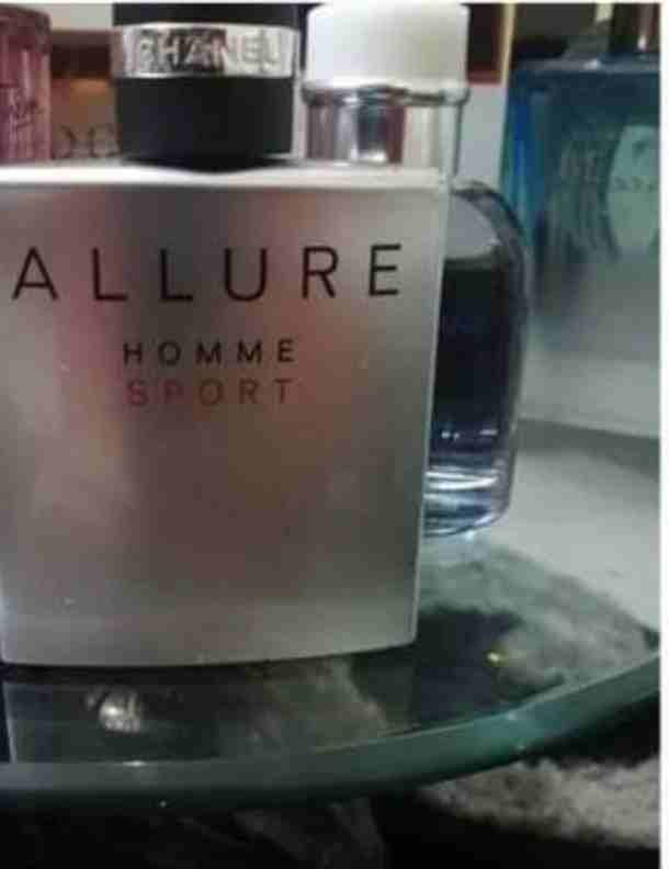 عطور فرنسيه
لا تنسَ أنك شاهدت هذا الإعلان في عنكبوت
تشكيلة واسعه
فقط اب15...