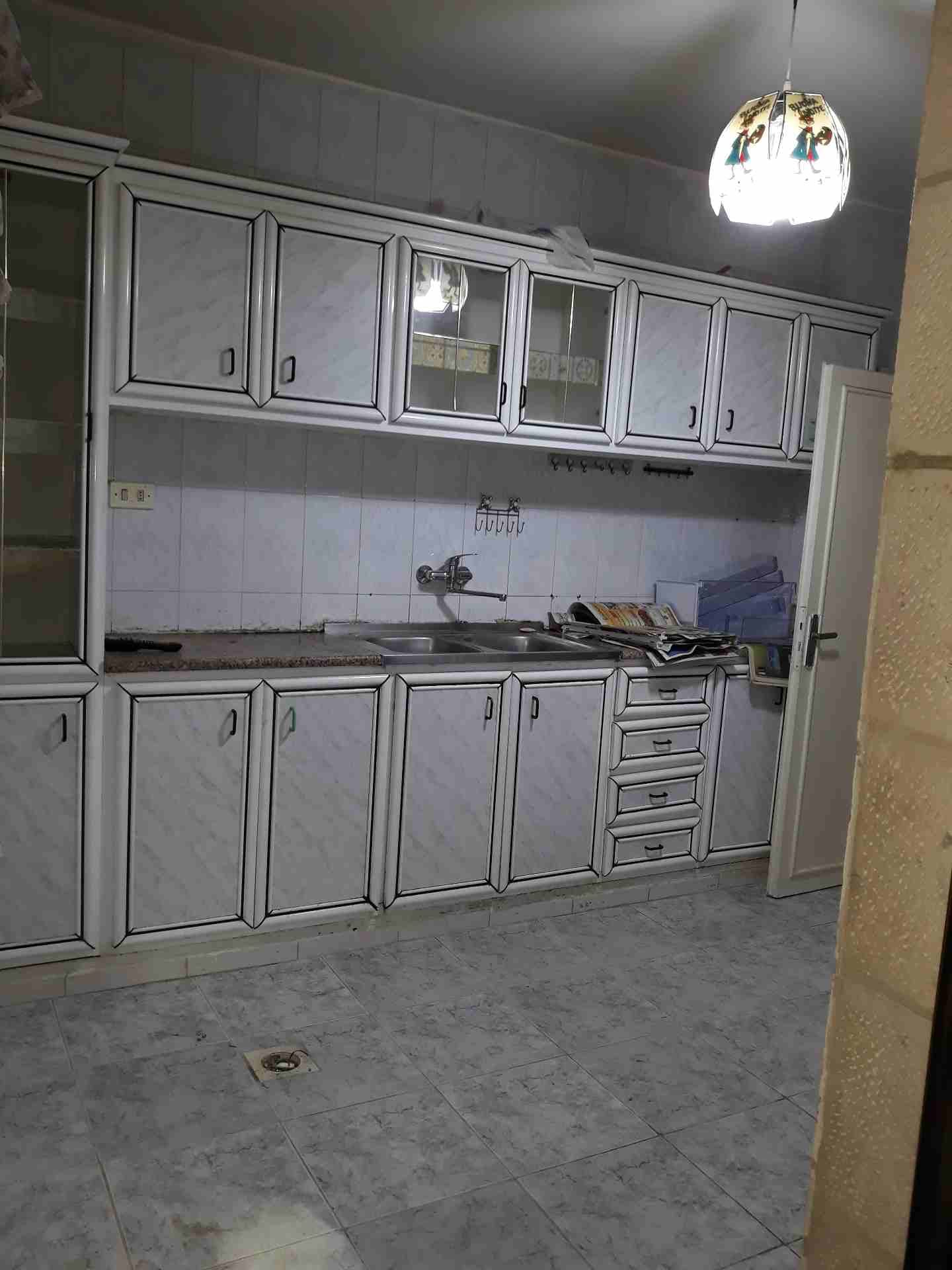 شقة للبيع - ضاحية الأمير حسن مقابل الكارفور
لا تنسَ أنك شاهدت هذا الإعلان في عنكبوت
للبيع المستعج...