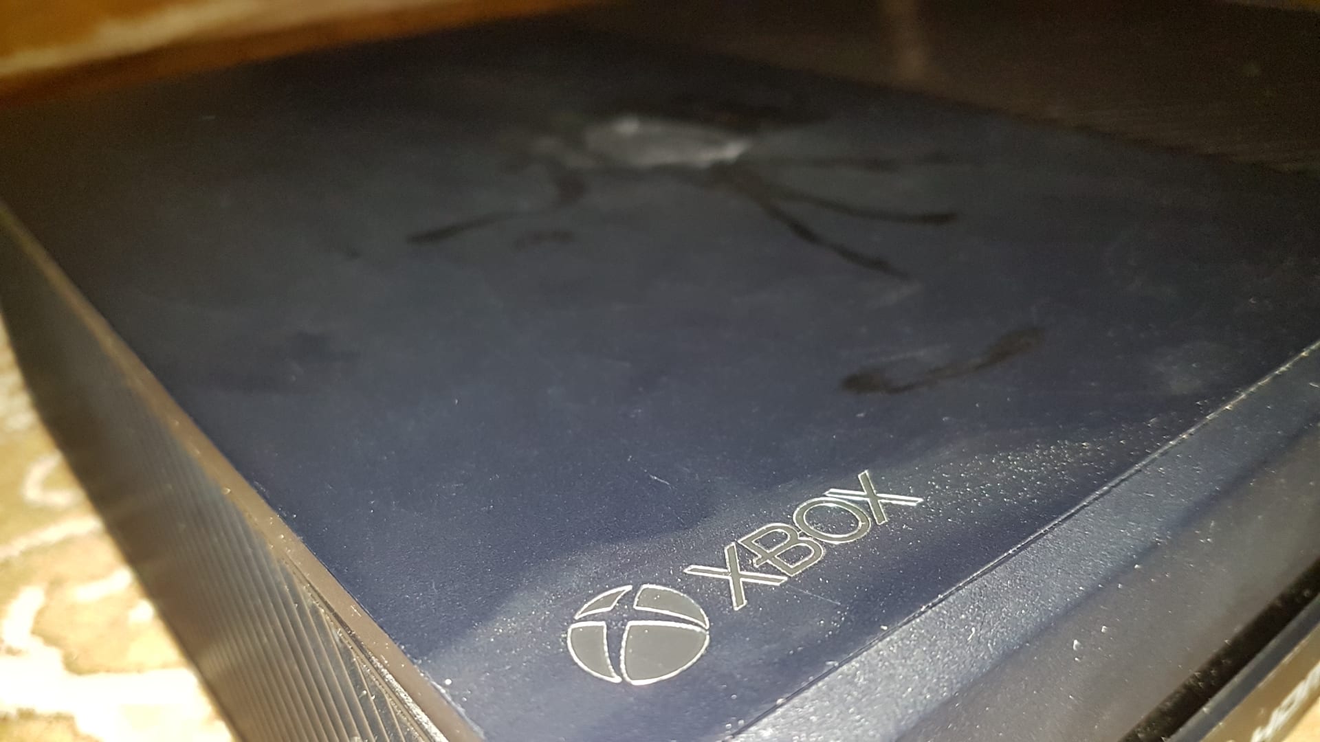 xbox one للبيع بسعر مغري
لا تنسَ أنك شاهدت هذا الإعلان في عنكبوت
بحالة جيدة
4 العاب forza ho...