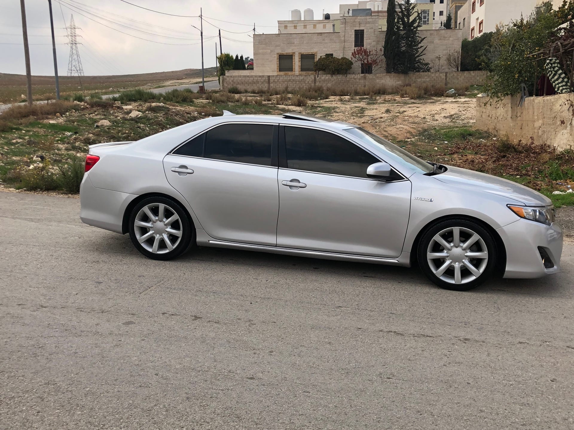 تويوتا كامري 2013 فل اعلى مواصفات
لا تنسَ أنك شاهدت هذا الإعلان في عنكبوت
كامري هايبرد موديل...