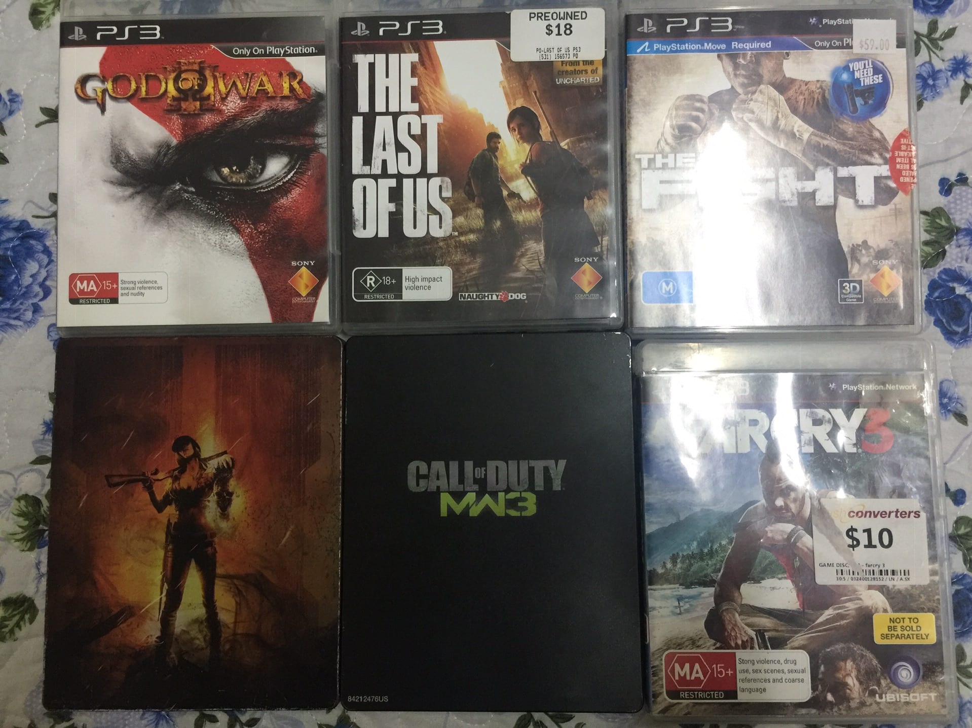 ps3 used 320G for sale بلايستيشن 3 للبيع مع عدة ومجموعة سيديات 3
لا تنسَ أنك شاهدت هذا الإعلان في عنكبوت...