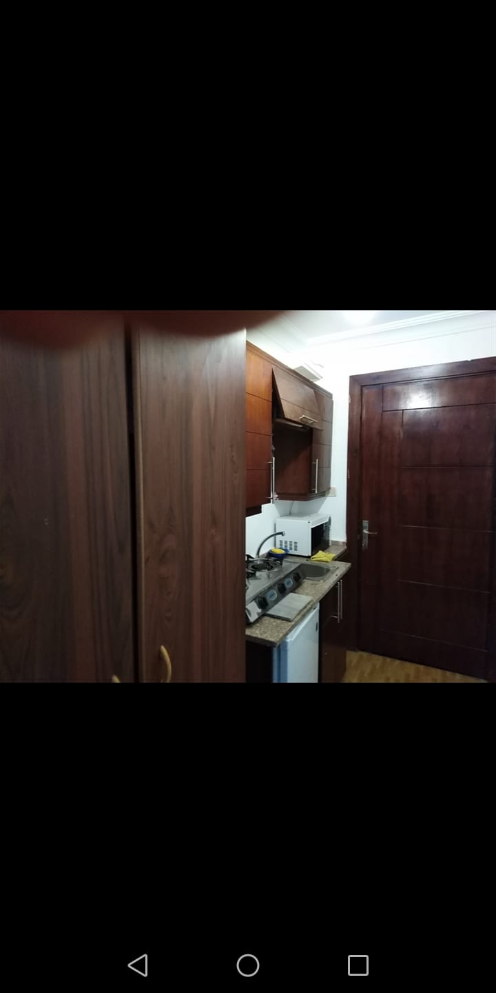 مطلوب شريك سكن
لا تنسَ أنك شاهدت هذا الإعلان في عنكبوت
مطلوب شريك سكن محترم يفضل طالب جامعي ا...