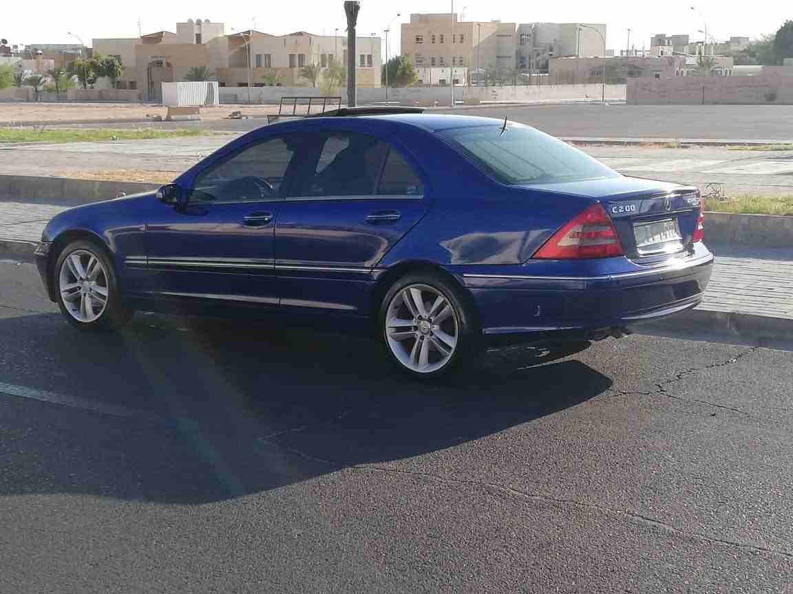 مرسيدس c200 فل الفل 2002
لا تنسَ أنك شاهدت هذا الإعلان في عنكبوت
موديل 2002 إيفن جارد يعني فل الف...