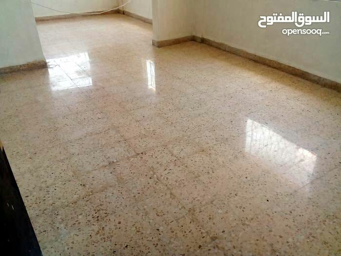 جلي بلاط
لا تنسَ أنك شاهدت هذا الإعلان في عنكبوت
جلي جميع انواع البلاط والرخام والسيراميك بأس...