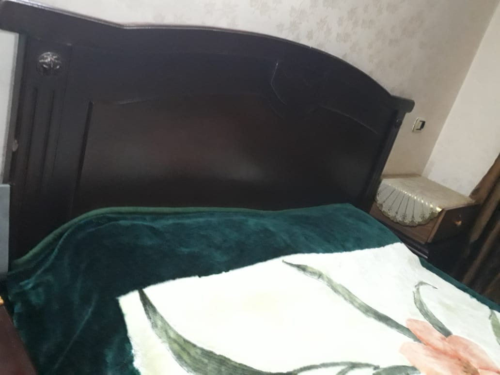 غرفة نوم بحالة ممتازه ونوعيه عالية الجوده خشب لاتيه 18قشرة بلوط
لا تنسَ أنك شاهدت هذا الإعلان في عنكبوت...
