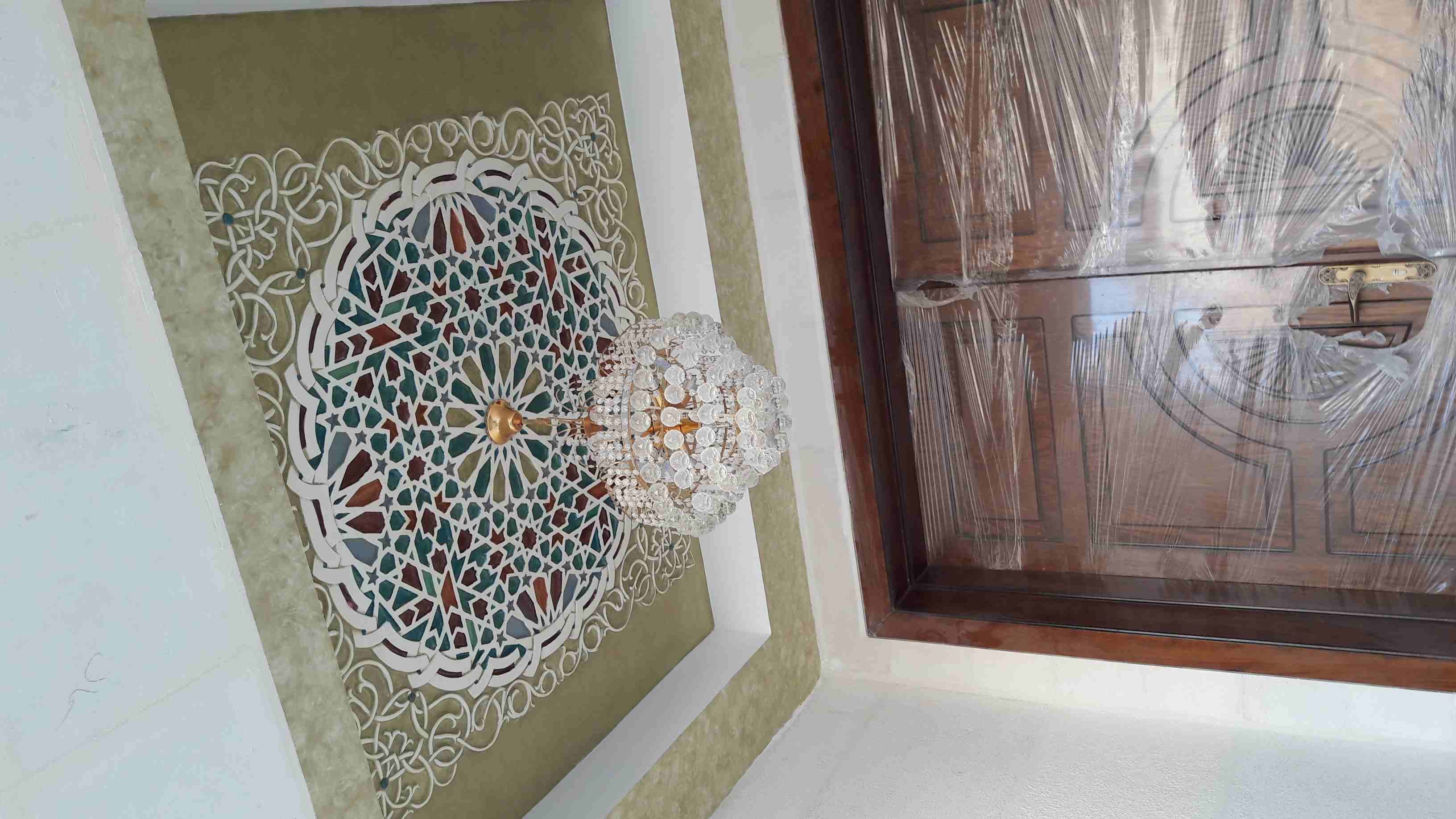 مقاول دهنات وديكور
لا تنسَ أنك شاهدت هذا الإعلان في عنكبوت
جميع انواع الدهانات داخلي خارجي وديكور...