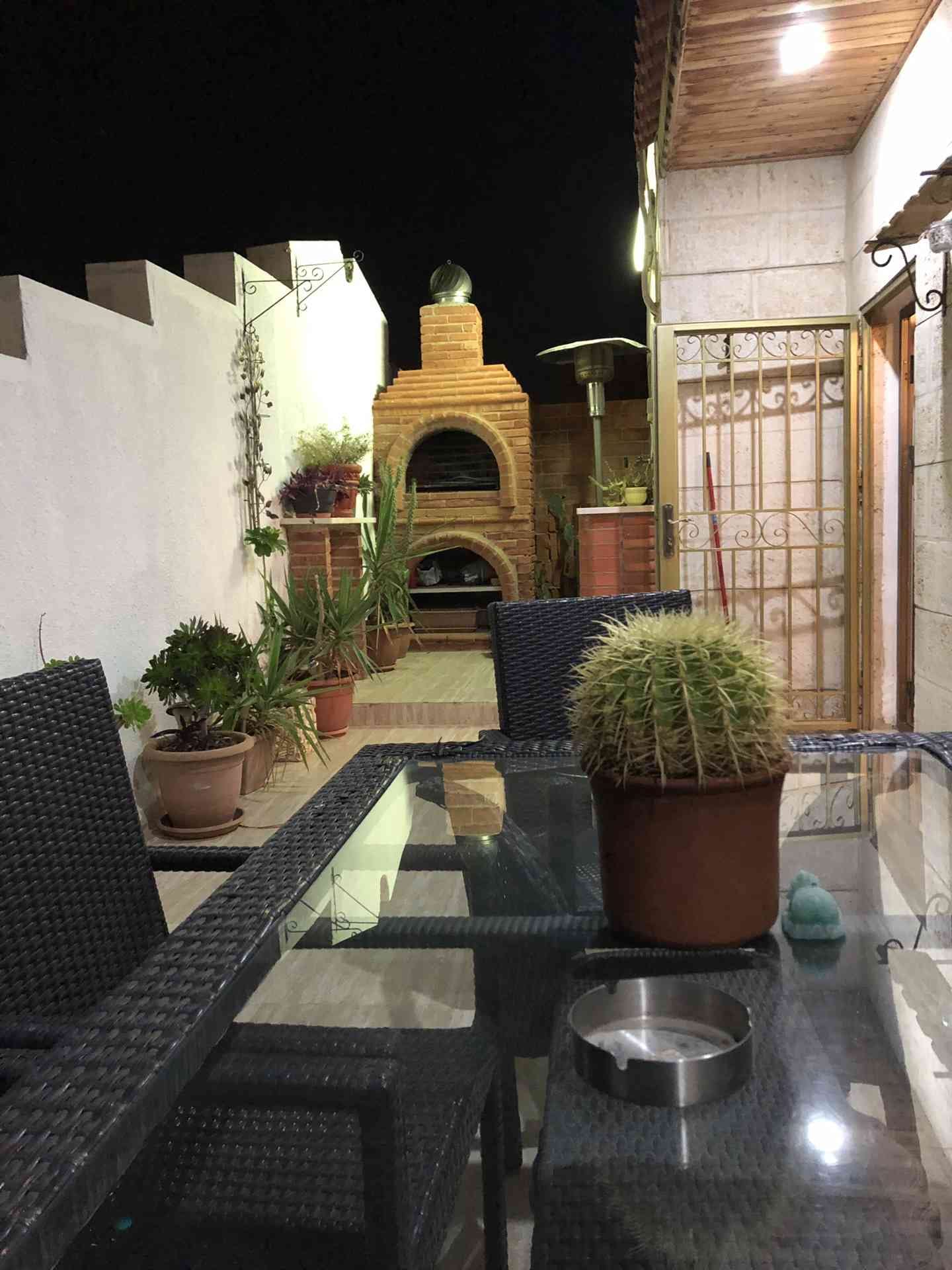 modern furnished apartment
لا تنسَ أنك شاهدت هذا الإعلان في عنكبوت
Apartment for rent in Deir...