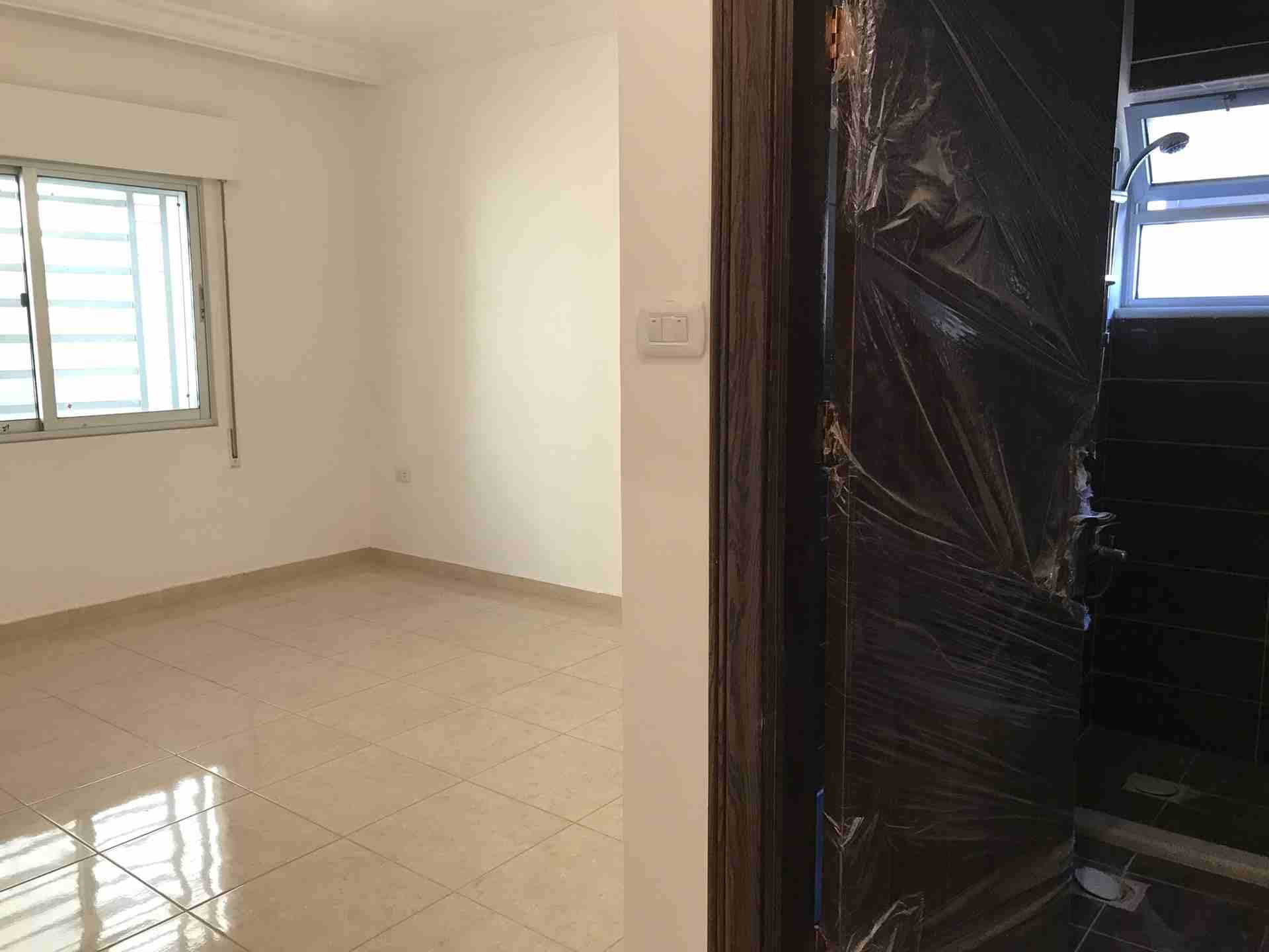 أرضية فاخره في الرابيه 100 م حديقه 170 م بسعر مغري جدا
لا تنسَ أنك شاهدت هذا الإعلان في عنكبوت...