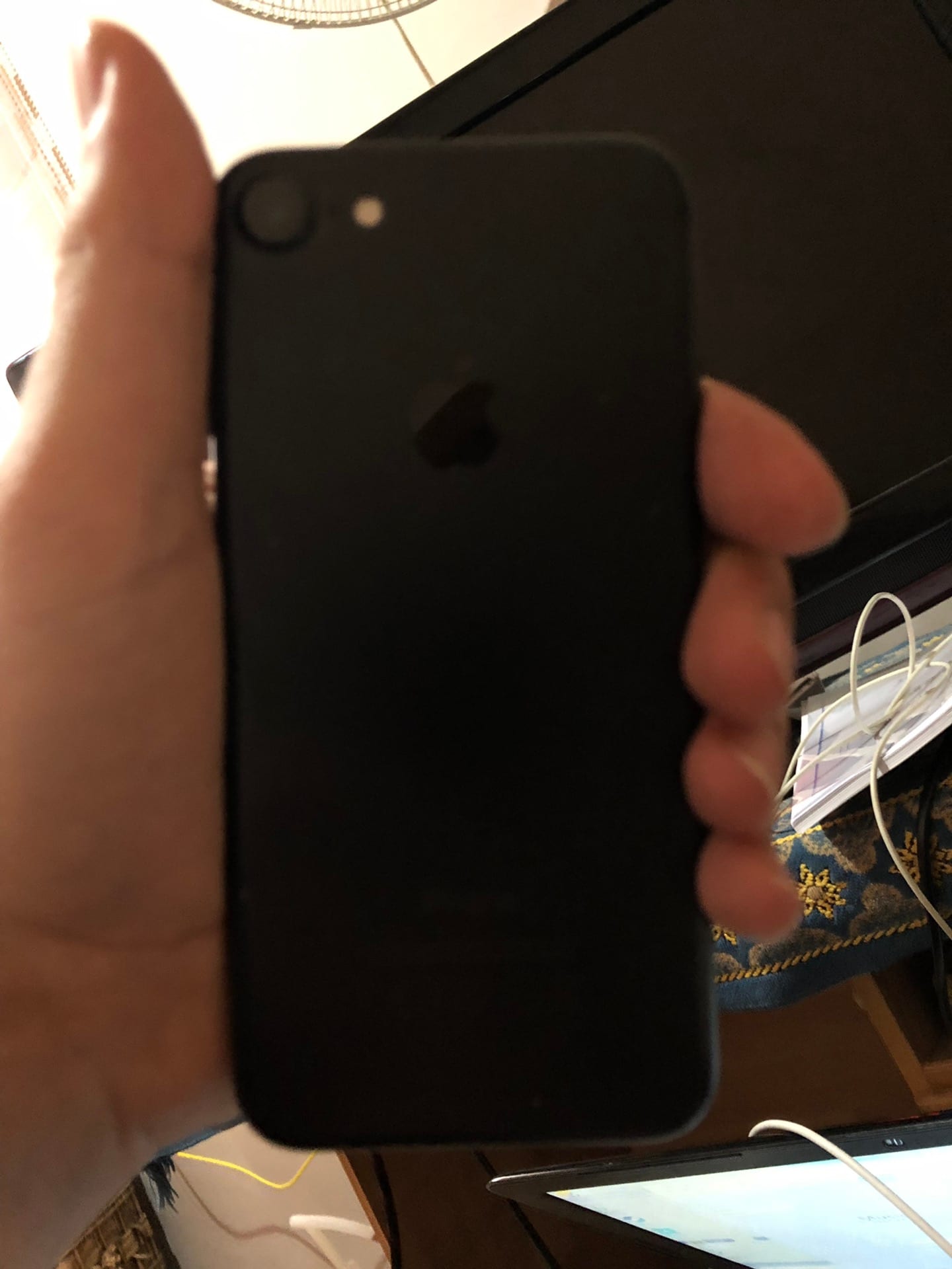 ايفون 7 32gb
لا تنسَ أنك شاهدت هذا الإعلان في عنكبوت
ايفون 7 32gb معو كرتونه وشاحن اصلي وصلت...