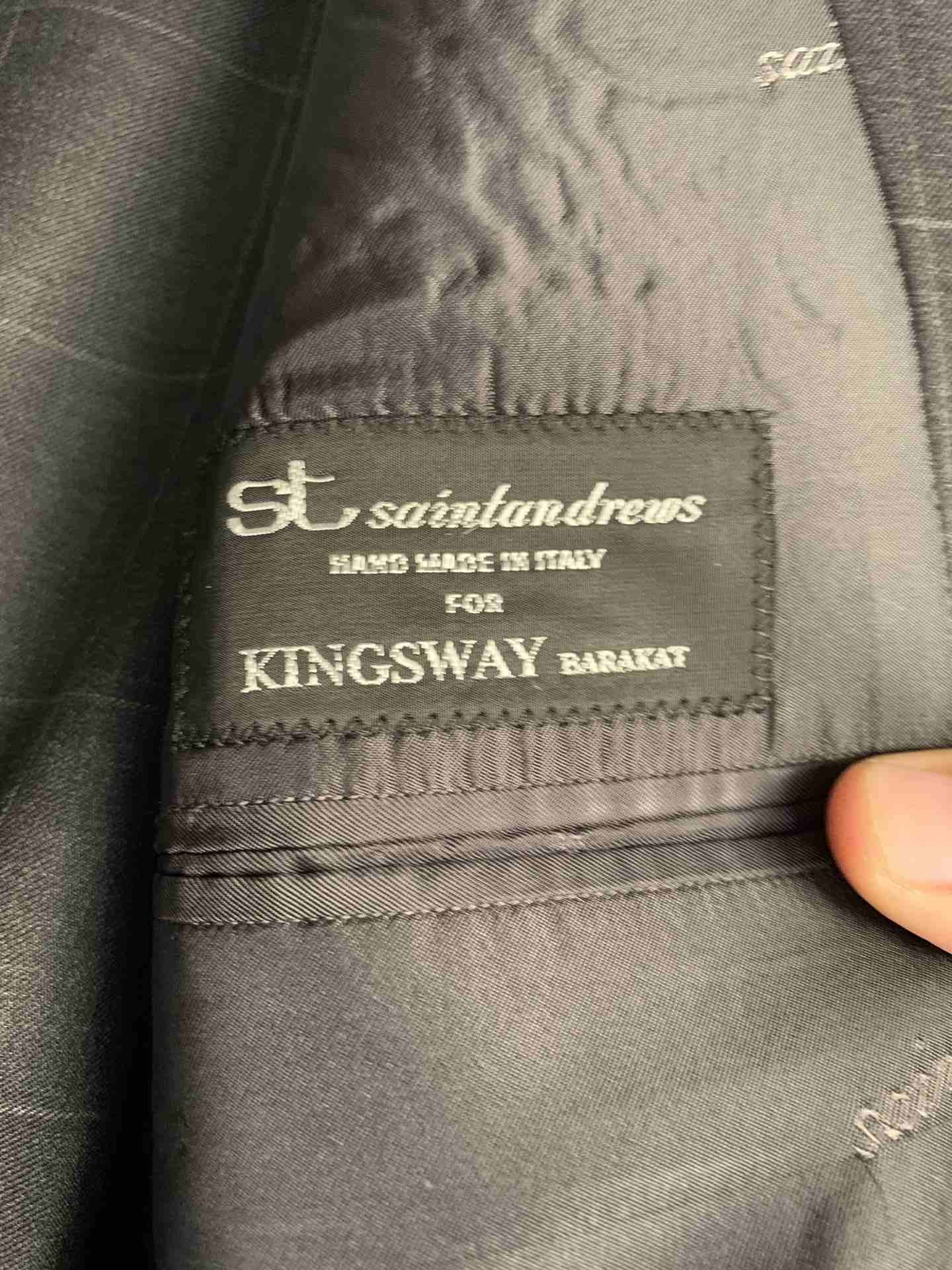 بدلة ايطالي شغل يدوي صوف سوبر 150 مقاس 52 XL
لا تنسَ أنك شاهدت هذا الإعلان في عنكبوت
بدلة ايطالي...